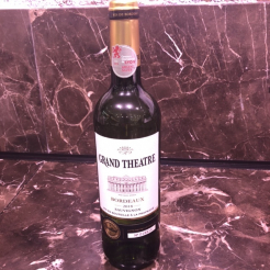 RODE WIJN GRAND THEATRE